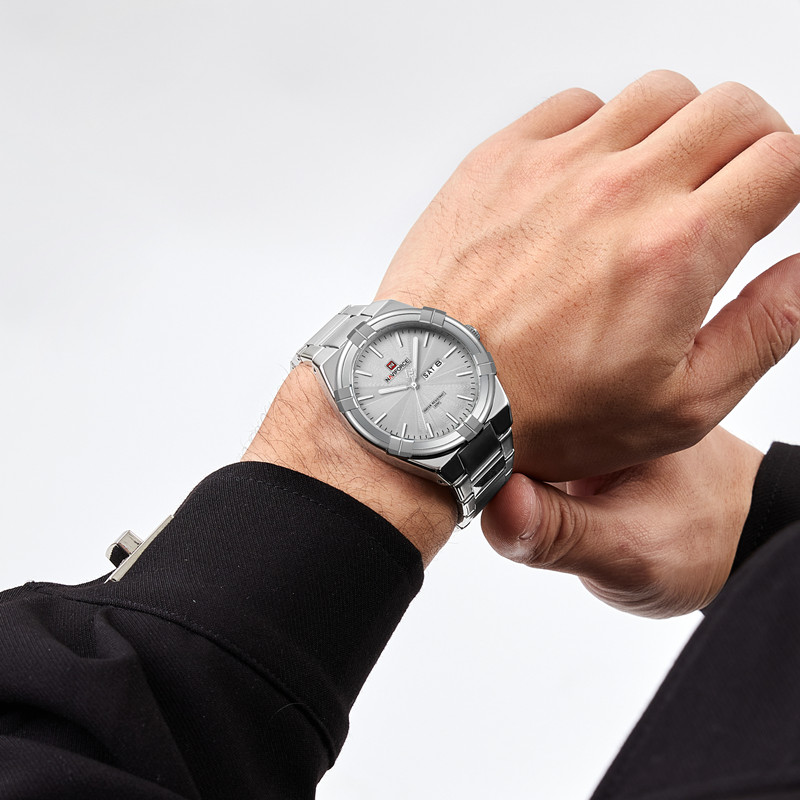 Orologio da Uomo NAVIFORCE di  - Luxury Watch Maker recensione e prezzo